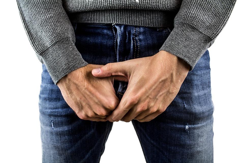masažuojant prostatą kodėl erekcija jis veikia nariu dydi
